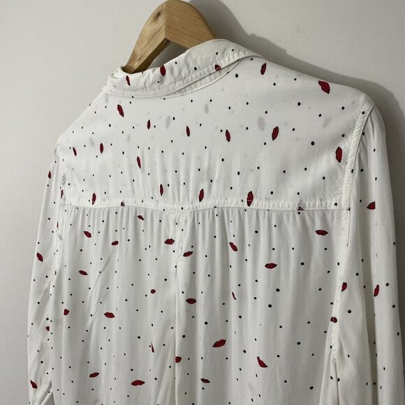 BeachLunchLounge Lips Button Down Womens XL White Red Novelty Kisses Fun Breezy - Picture 5 of 11